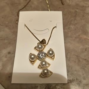 Pearl and diamond.. gold filled cross and chain new